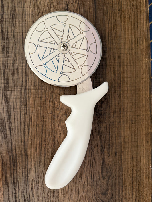 4 inch Pizza Cutter with Pizza Design Engraved